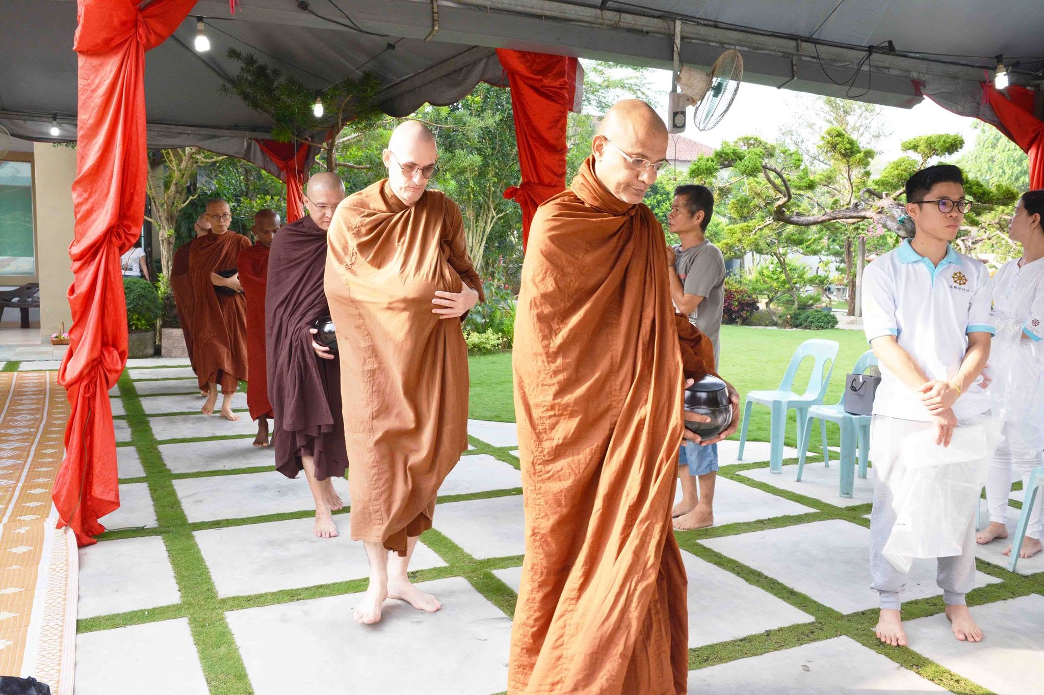 2018 Kaṭhina Robe Offering & Ten Meritorious Deeds Practice - Image 7