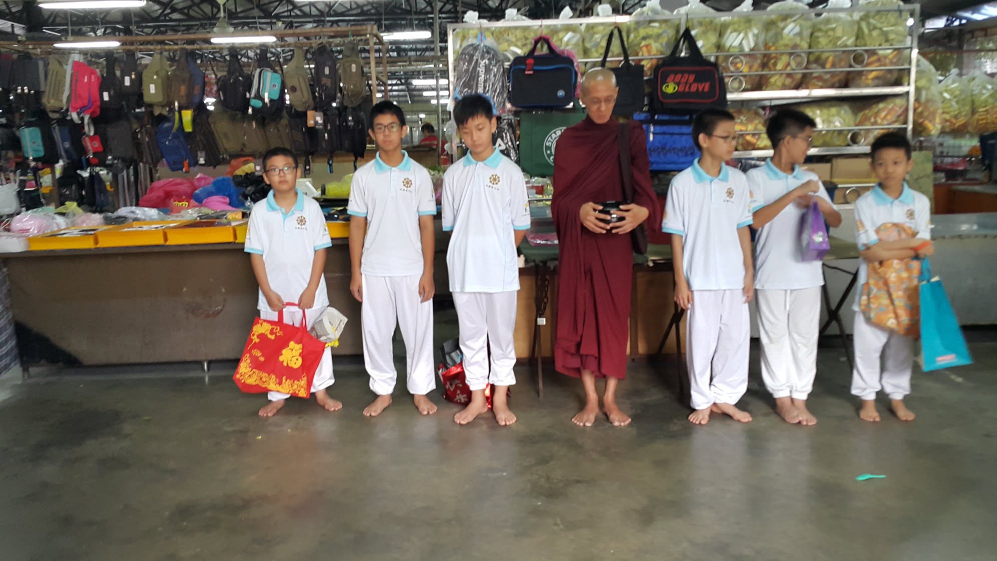 2019 Penang · Bukit Mertajam — Young Volunteers Serve the Saṅgha in Alms-round & Dhamma Propagation - Image 4