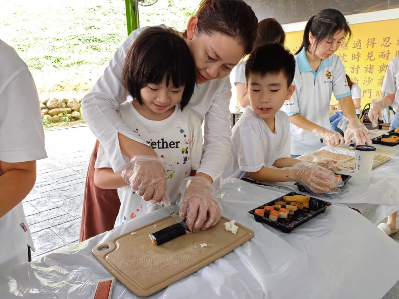 Saṅgha Honor Day – Parent-Child Handmade Sushi Offering to the Saṅgha - Image 3