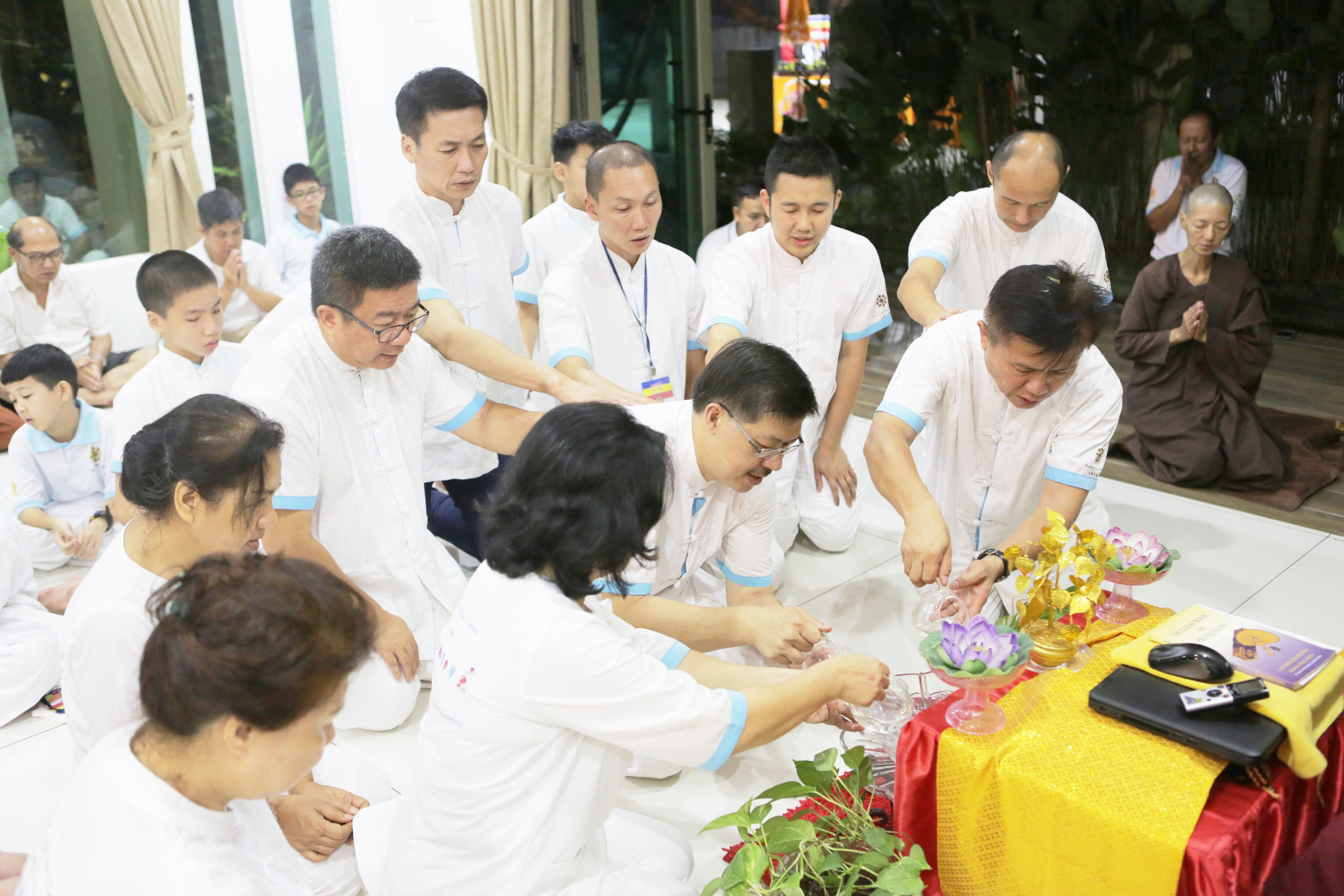 2018 Vesākha Pūjā Day & Eve Retreat - Image 62