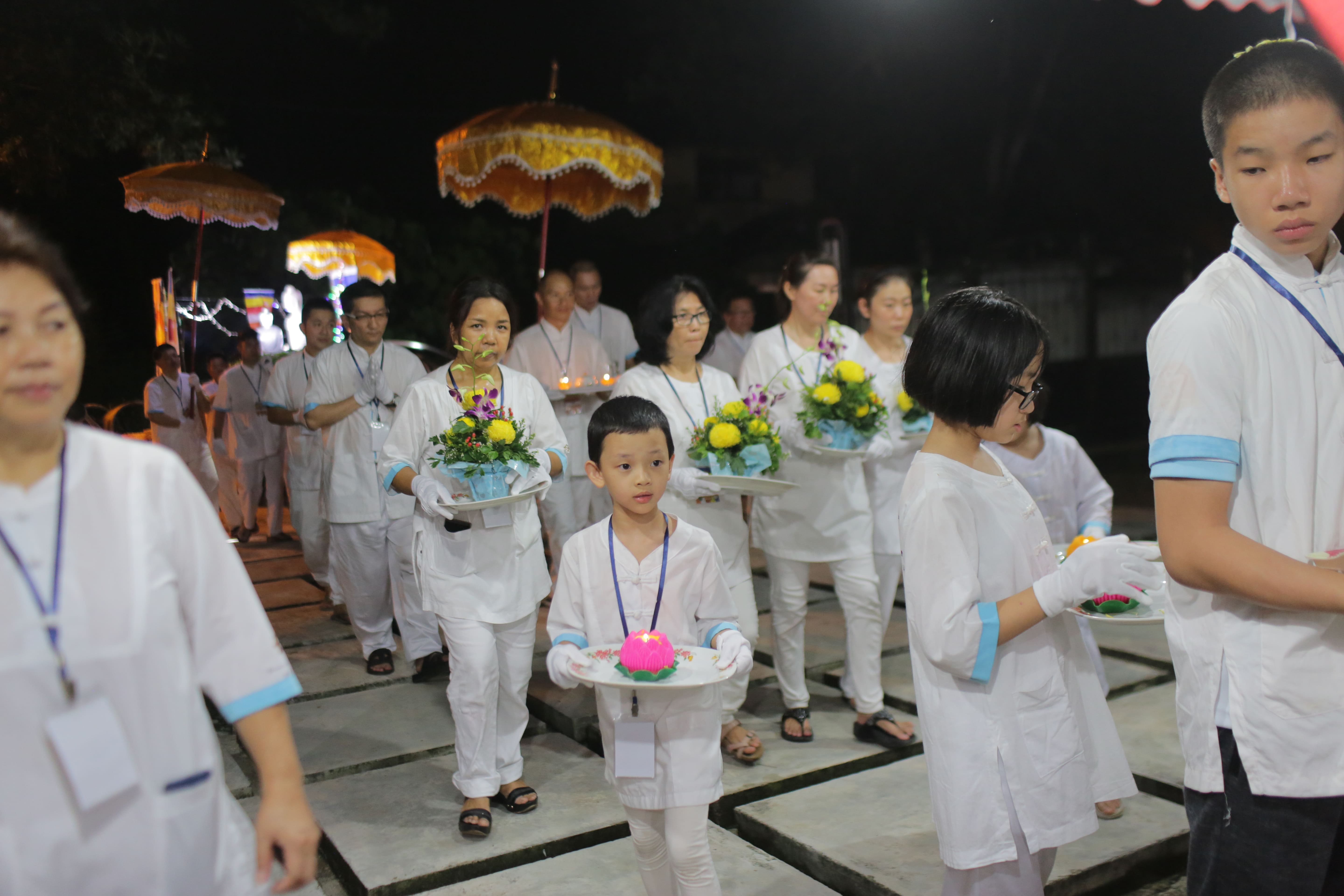 2018 Vesākha Pūjā Day & Eve Retreat - Image 55