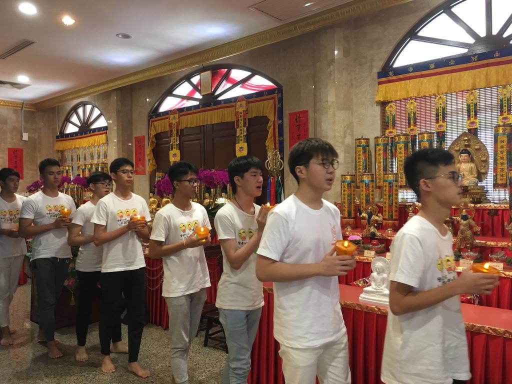 2019 Selangor · Happy Garden — Young Volunteers Serve the Saṅgha in Alms-round & Dhamma Propagation - Image 12