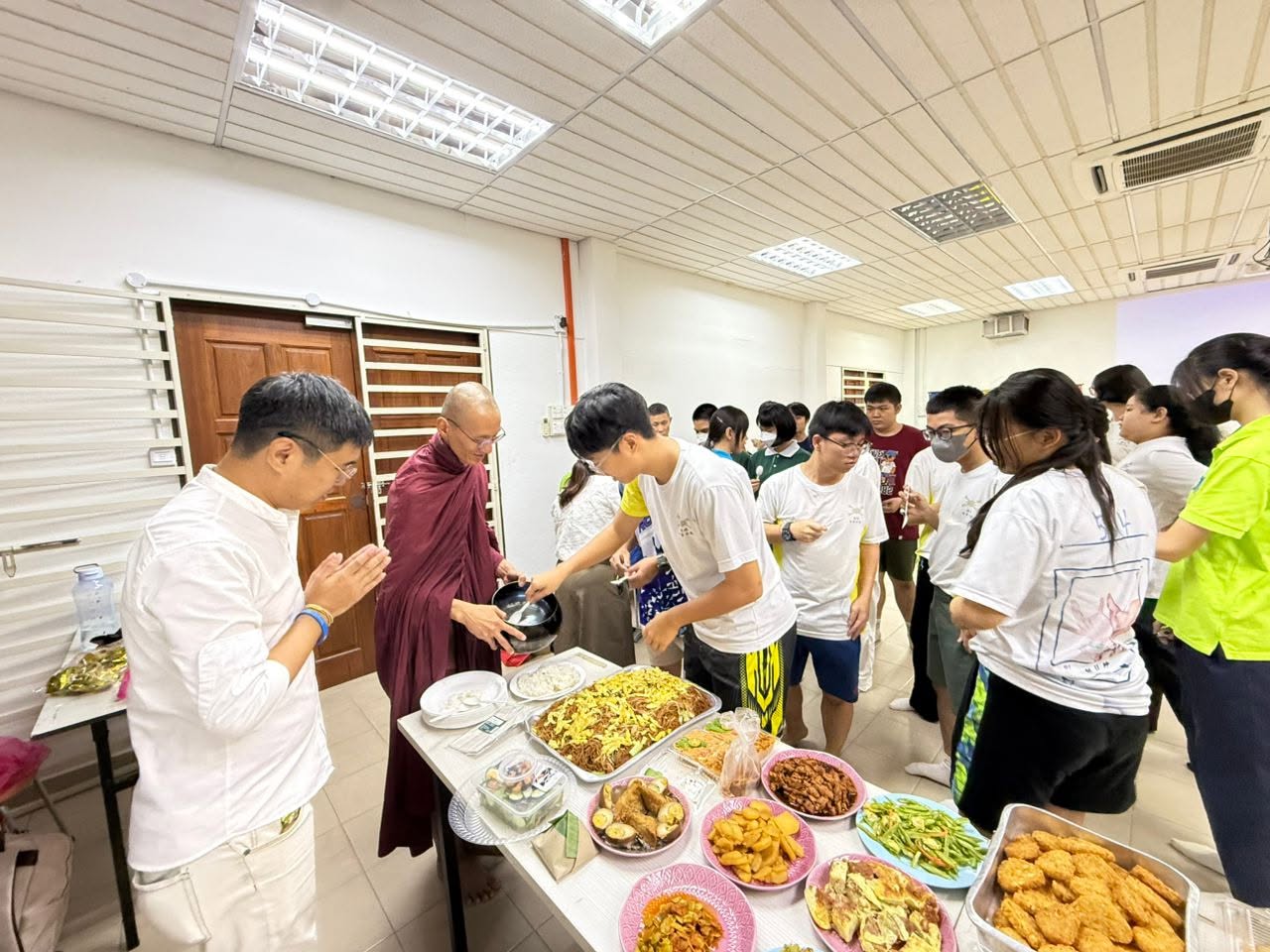 2025 Penang Island Chung Hwa Confucian High School Buddhist Society Learning Dhamma - Image 10