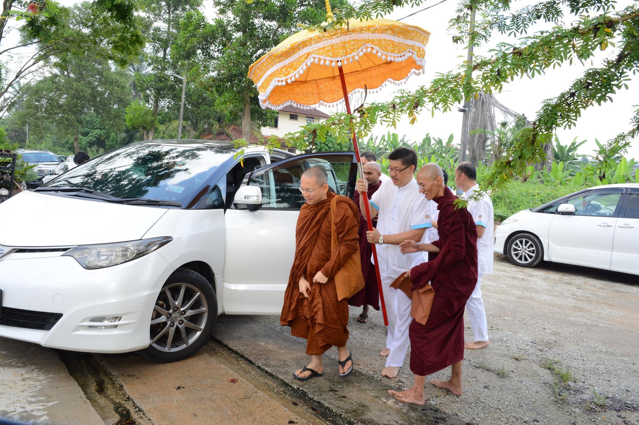 2017 Kaṭhina Robe Offering & Ten Meritorious Deeds Practice - Image 56