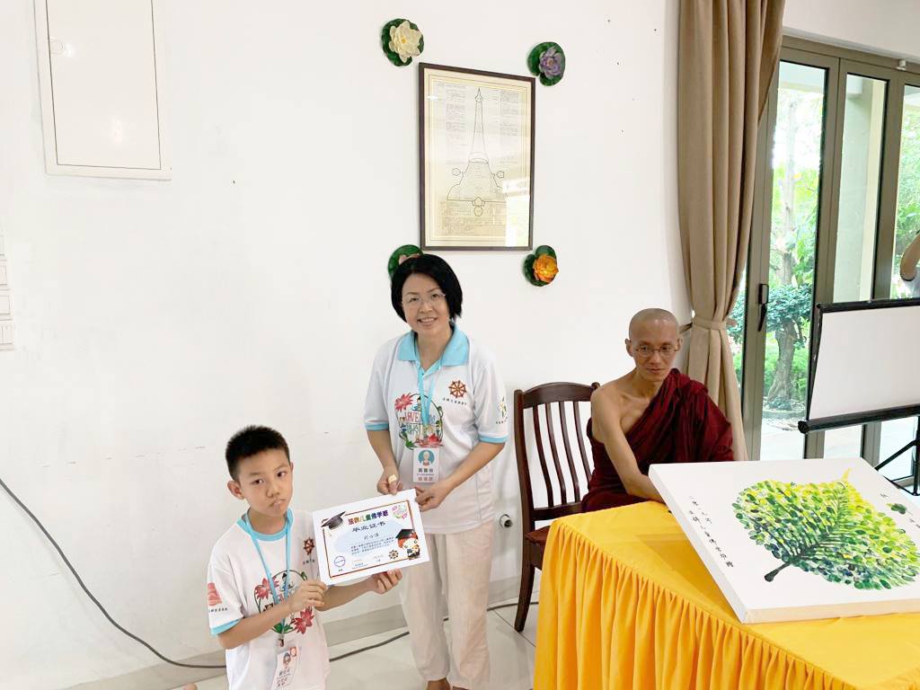 2018/19 DhammaJāta Children Sunday School Graduate - Image 12