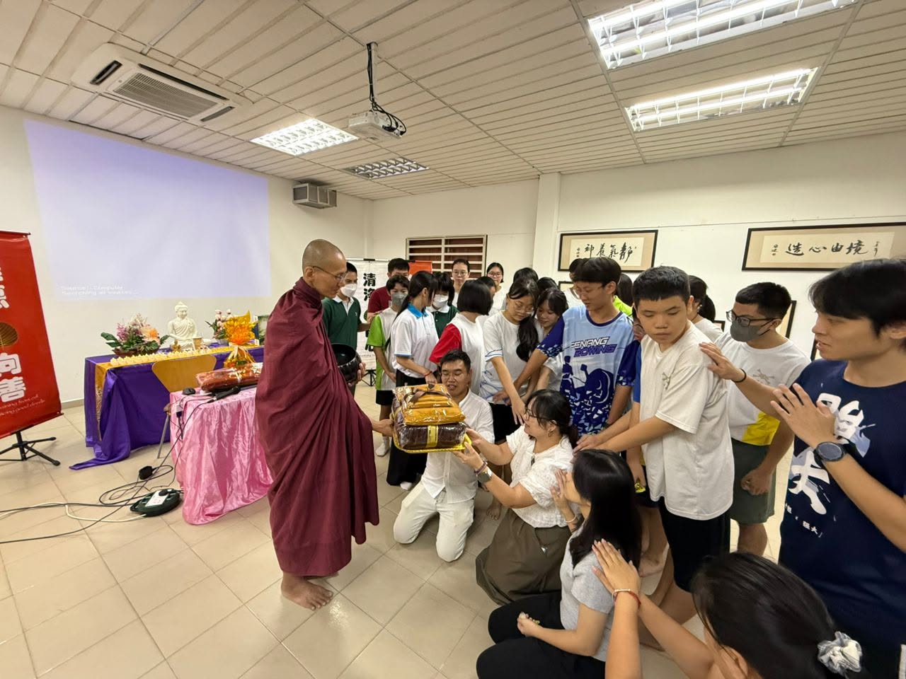 2025 Penang Island Chung Hwa Confucian High School Buddhist Society Learning Dhamma - Image 15