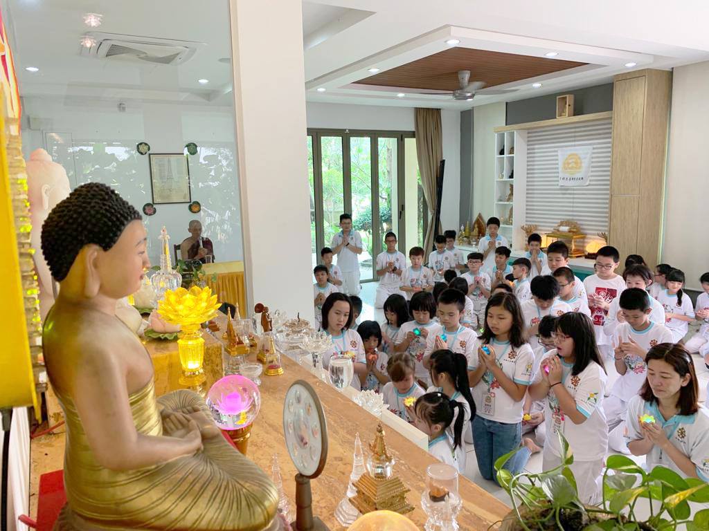 2018/19 DhammaJāta Children Sunday School Graduate - Image 10