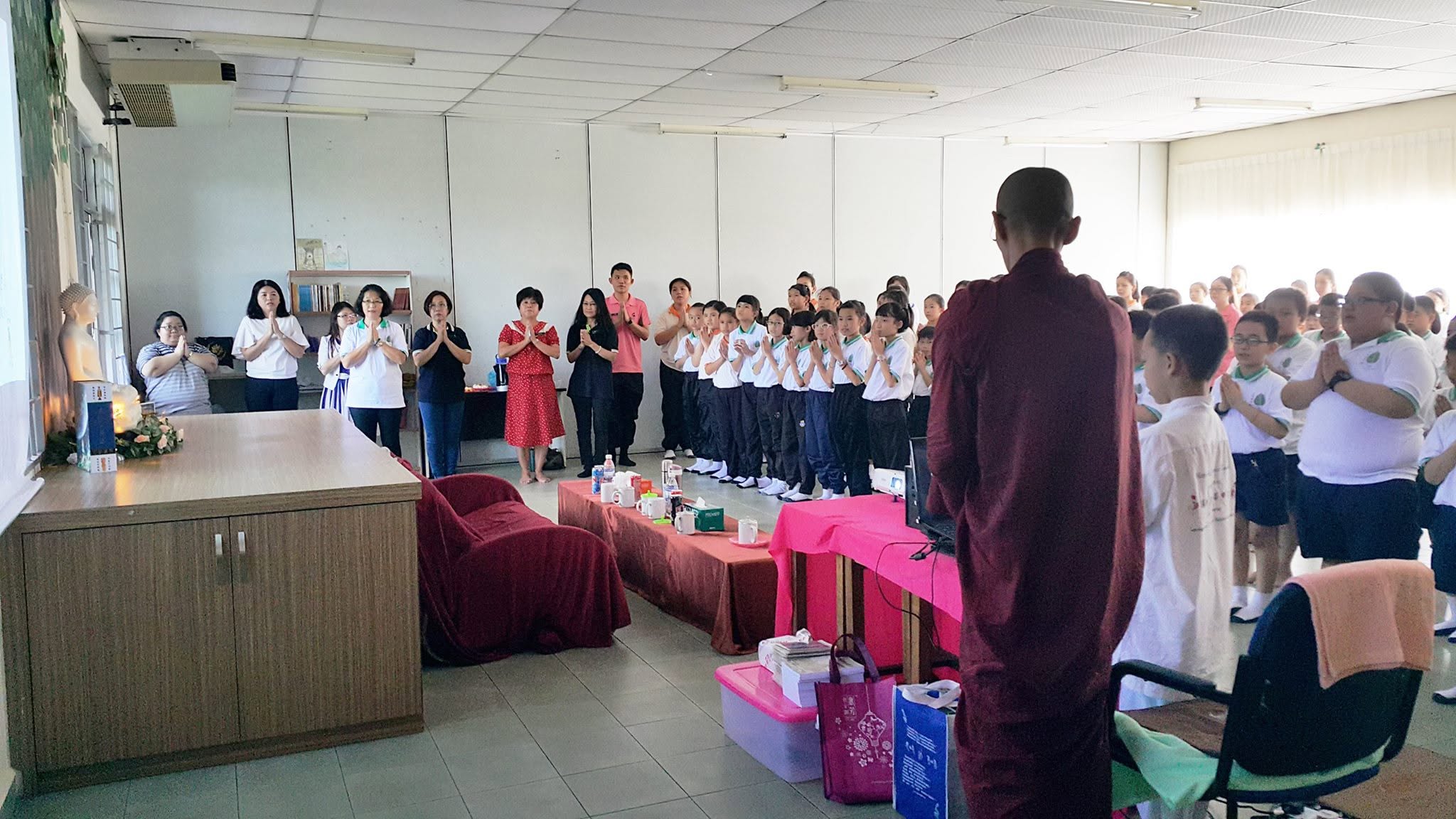 2017 Tai Tong Primary School Buddhist Society Learning Dhamma - Image 3