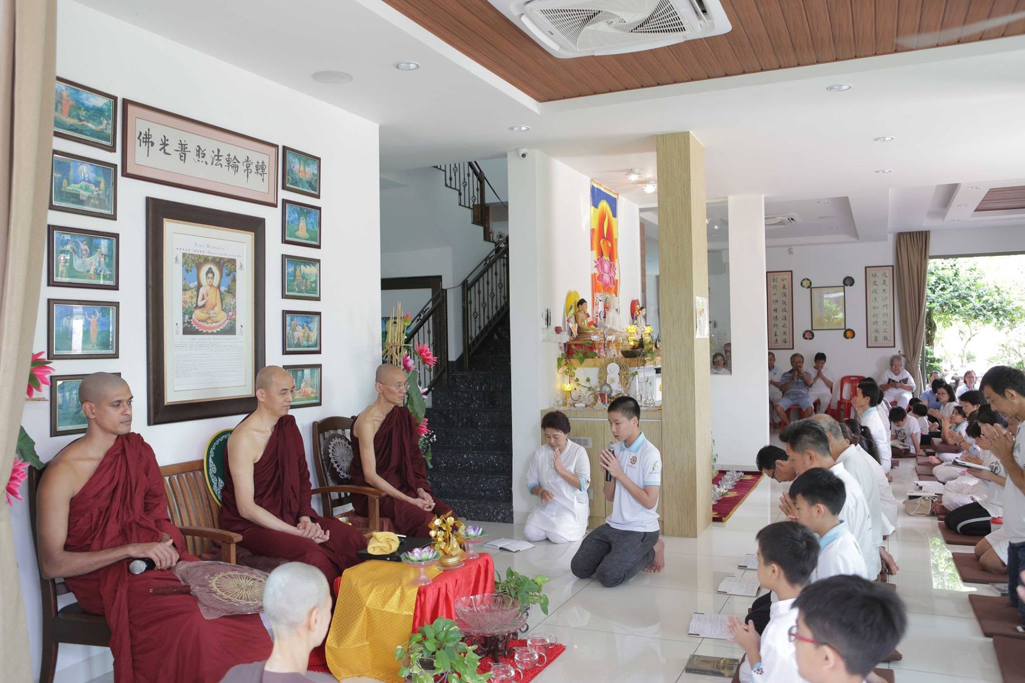 2018 Vesākha Pūjā Day & Eve Retreat - Image 16
