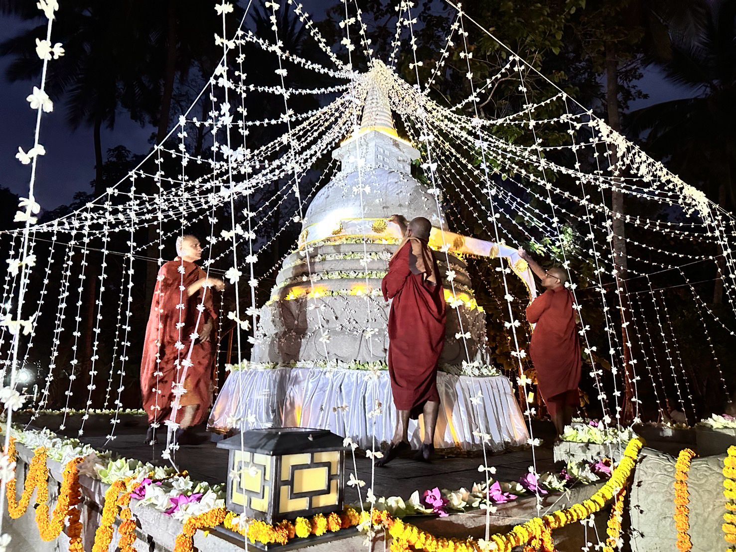 Nā-Uyana Dhammika Ashrama (Nunnery International Meditation Centre) - Melsiripura Kurunegala